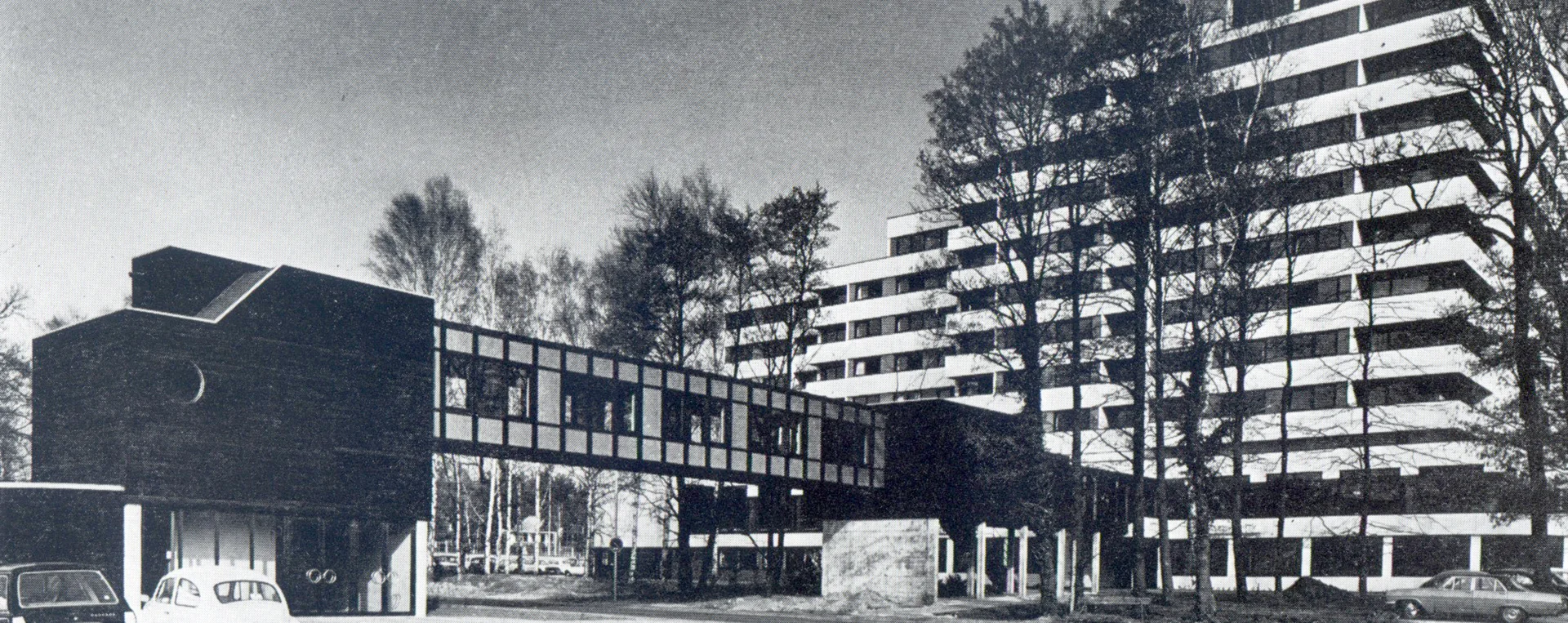DianaKlinik | Geschichte Eine Schwarz-Weiß-Aufbahme der DianaKlinik von 1974.